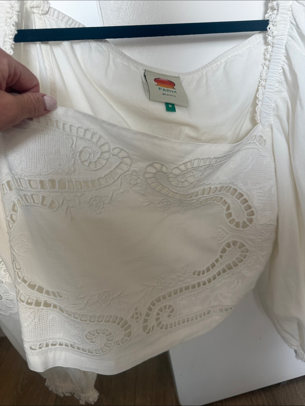 FARM Rio White Embroidered Square-Neck Peasant Blouse size M - Picture 3 of 6